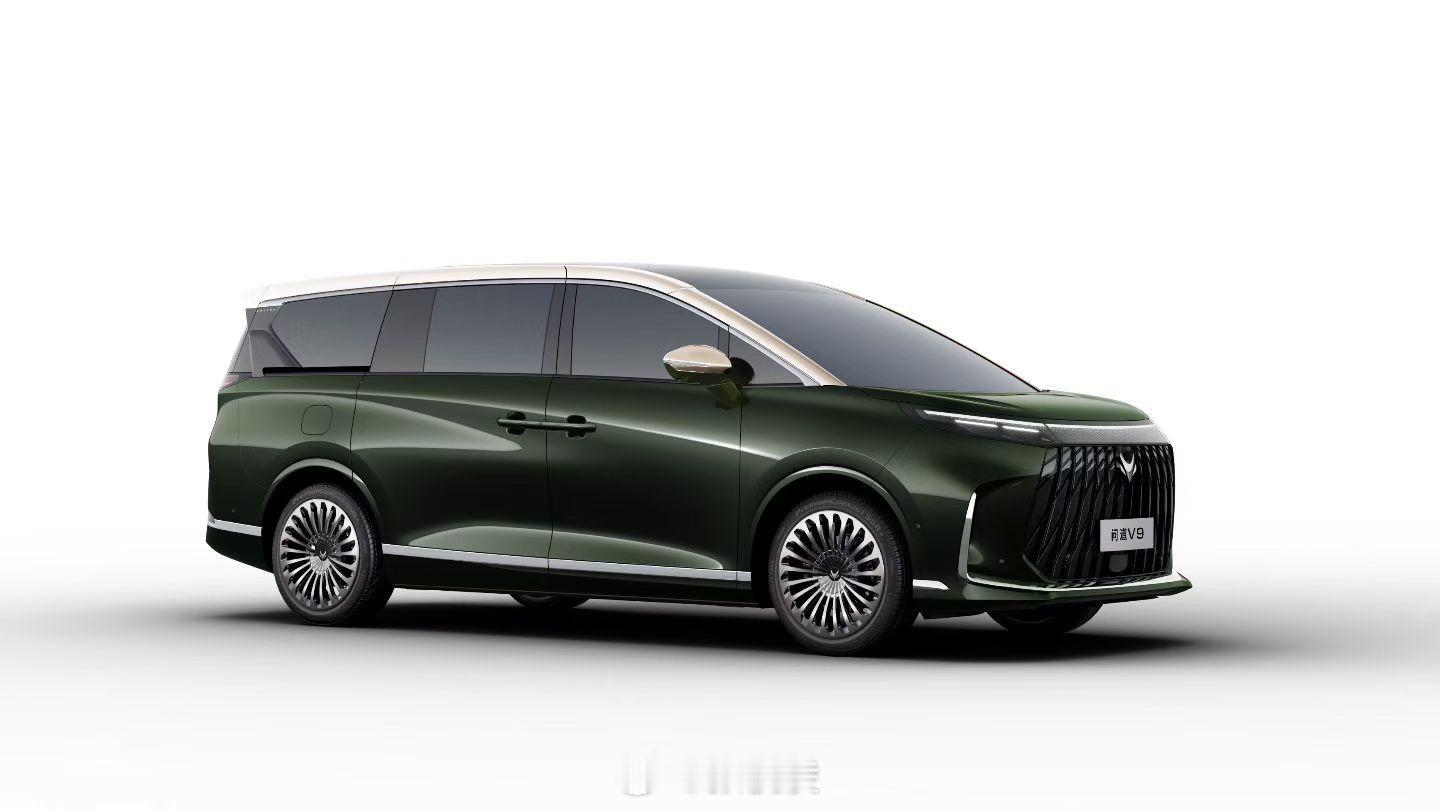 MPV又有人进场了，极狐这套设计你说能打吗？ 