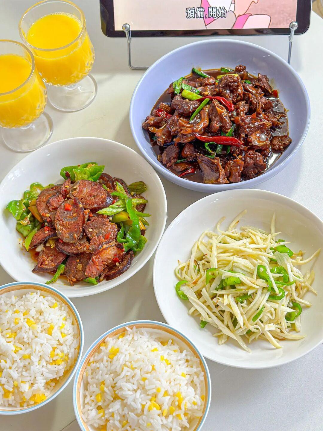 二人食✨ Sharing with pics：啤酒鸭