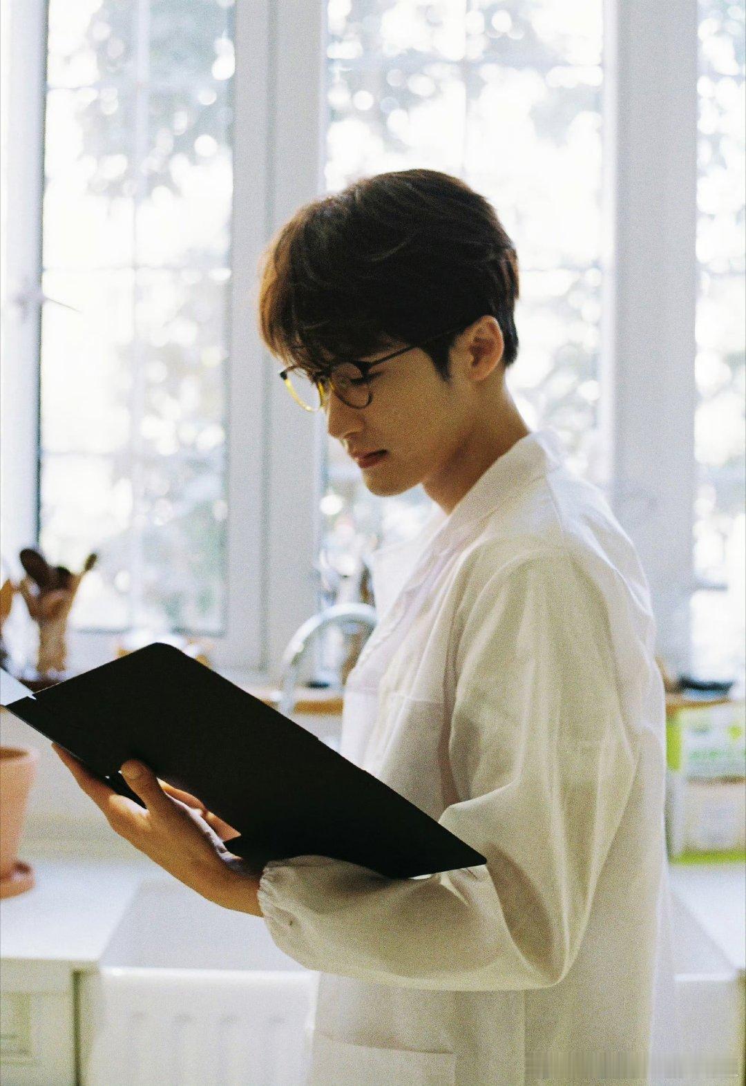 檀健次奇妙记录 马上就和唐奇见面啦 