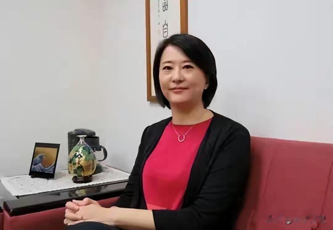 面对最近台湾东部海域的风波，热度一下子被拉高了，人们既关注“是谁做什么”，也在盯