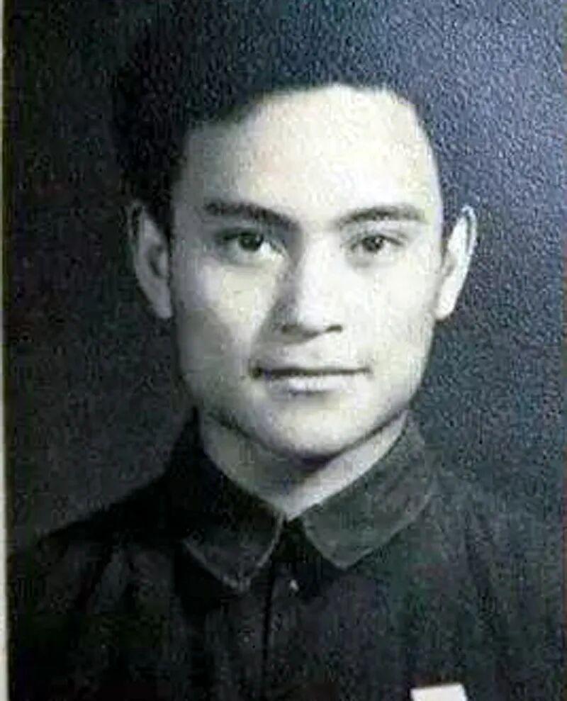 真正的英雄往往低调无声，从不上热搜。

程不时一生铸国之重器，撑起大国蓝天，却鲜