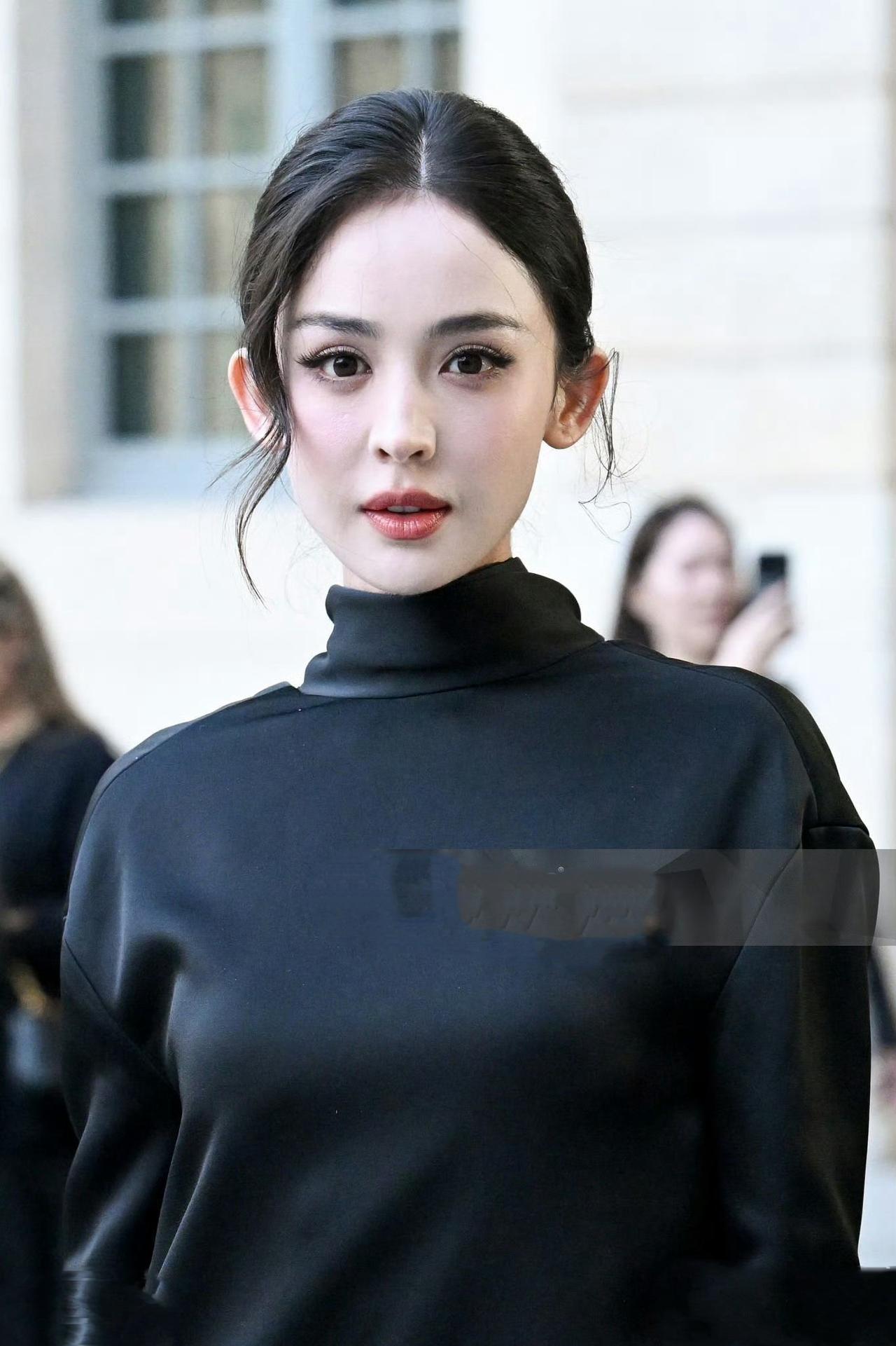 娜扎：颜值天花板，美得令人惊艳

在娱乐圈的璀璨星河中，娜扎宛如一颗耀眼的明珠，