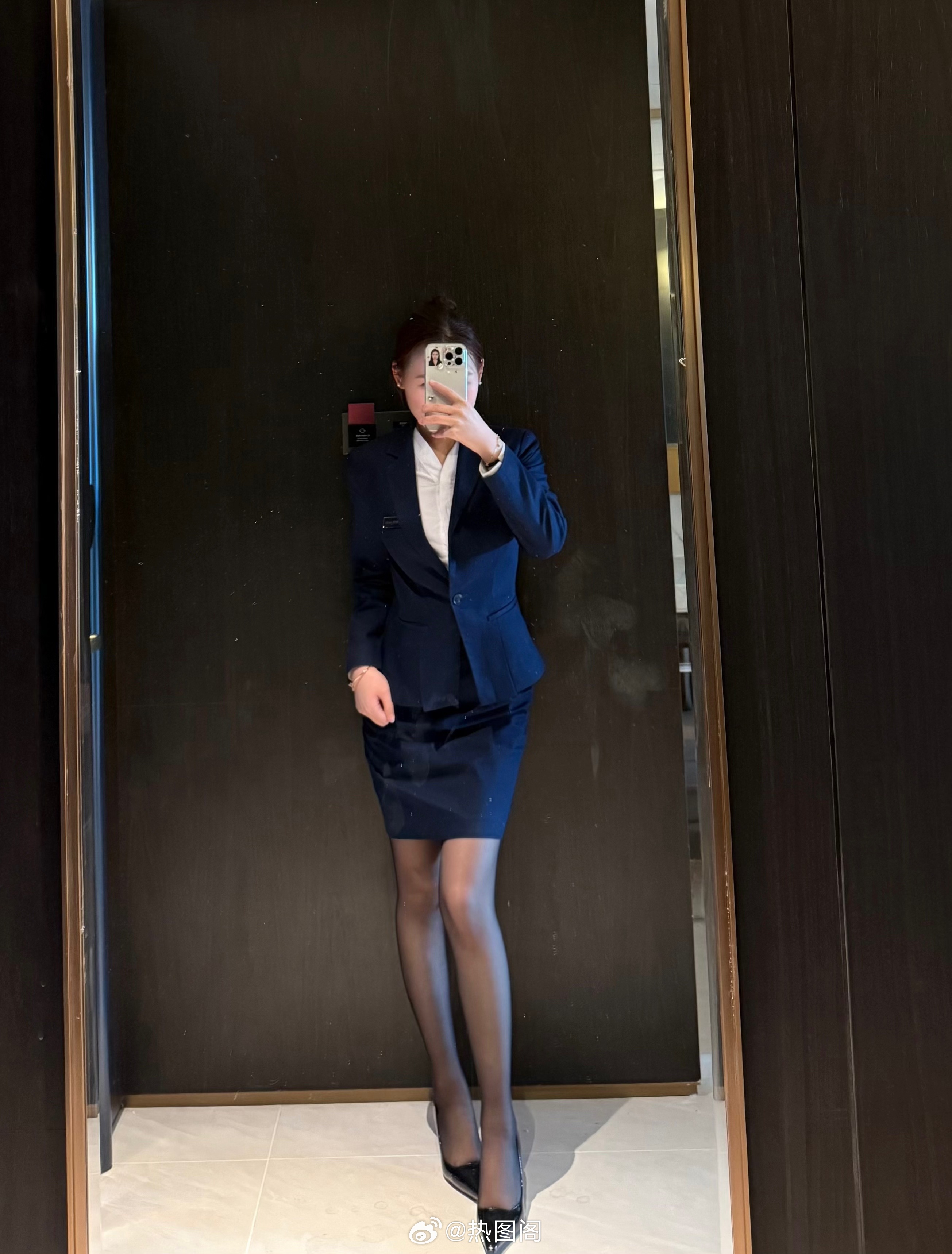 今日穿搭日常分享通勤穿搭今日穿搭热图阁公众号 