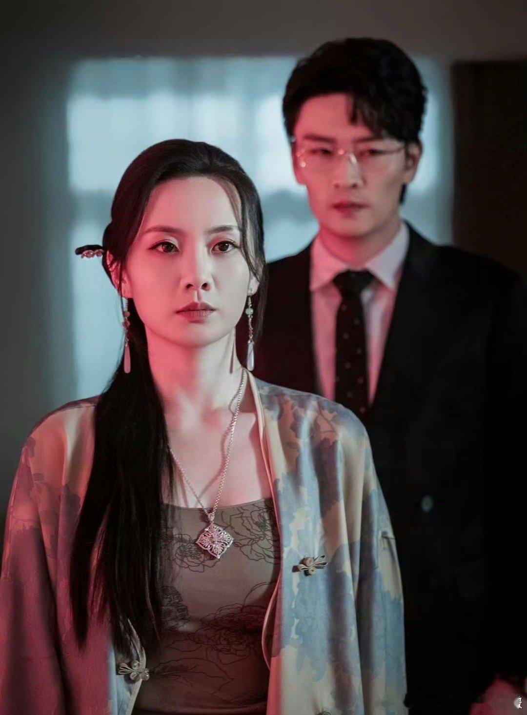 短剧女演员在颜值赛道堪比内娱小花现在短剧都这么卷了吗，这短剧演员的颜值堪比内娱小