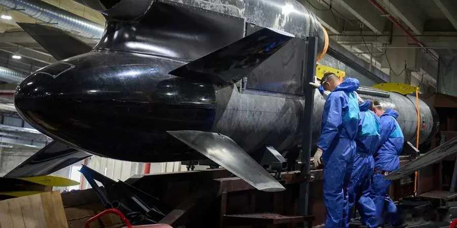 俄乌冲突 泽连斯基：乌克兰“火烈鸟”导弹已在实战中使用九次 ​​​