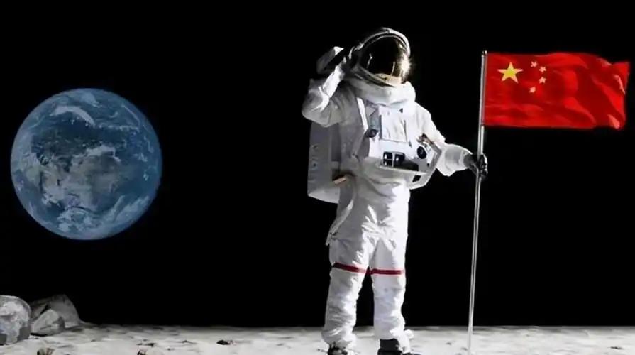 为什么都争着登月呢？就这么说吧，要是中国能在月球上架激光武器，只需要1.3秒就能