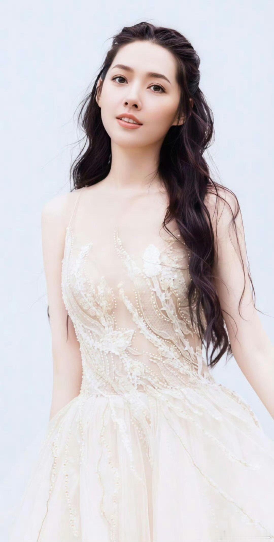 郭碧婷的原生家庭郭碧婷原生家庭郭碧婷原生家庭，如何呢 郭碧婷说什么叫我给人家生孩