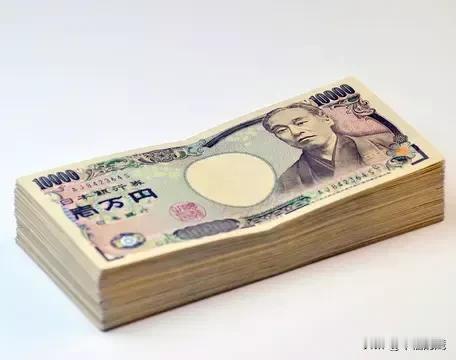 我的理财小妙招，是把头条创作收益全部换成日元外汇。每个礼拜四，我将收益提现后，就