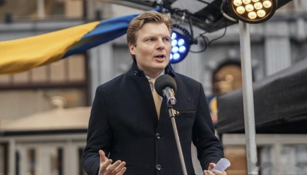 【荷兰国防大臣：俄罗斯的野心不仅限于乌克兰，而且指向欧洲】网页链接荷兰国防大臣布