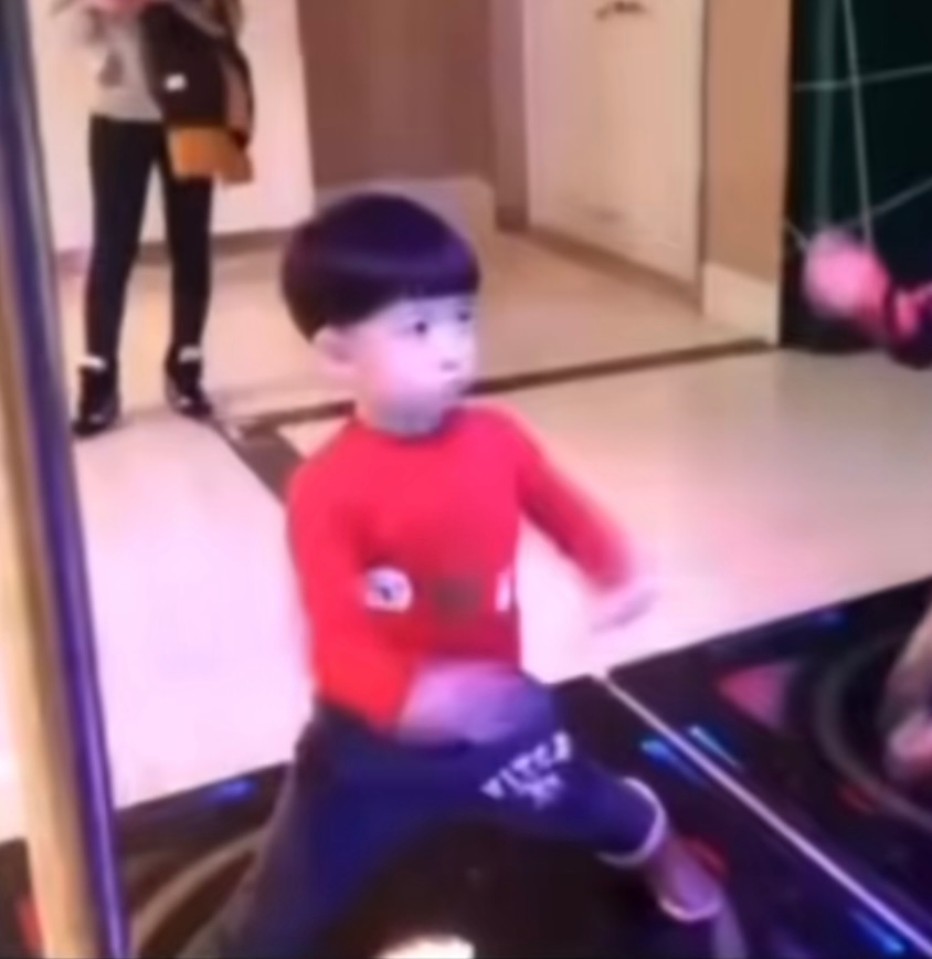 这么美这么萌 怎不是我生的怎不是我生的怎不是我生的 