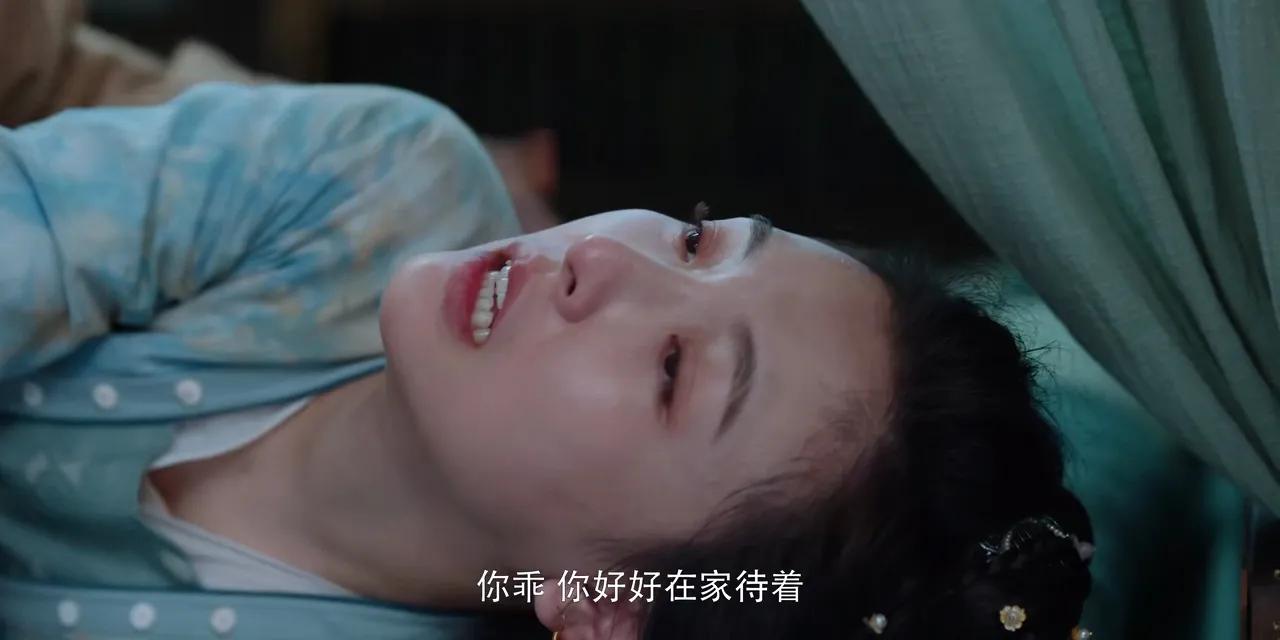 孟宛是个狠人，她的母亲更狠。
她被吴廉奸污之后，发现自己怀孕了，呕吐的时候不小心