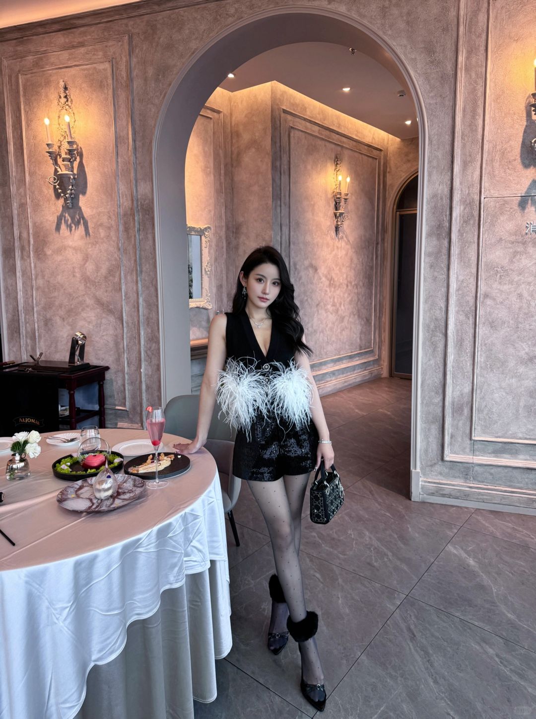 心很贵  一定要装最美的东西