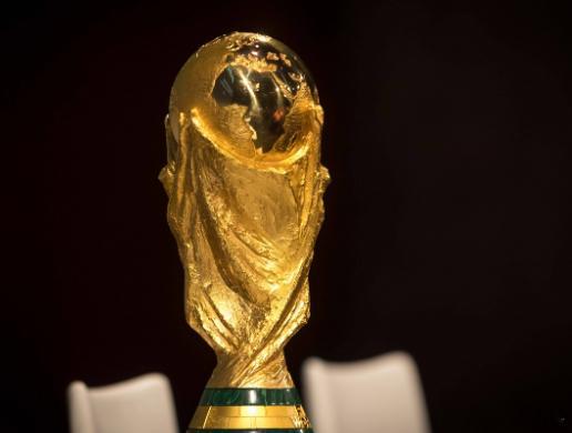 好体育报道，国际足球协会理事会（IFAB）预计将在下周的会议上批准使用内置芯片的