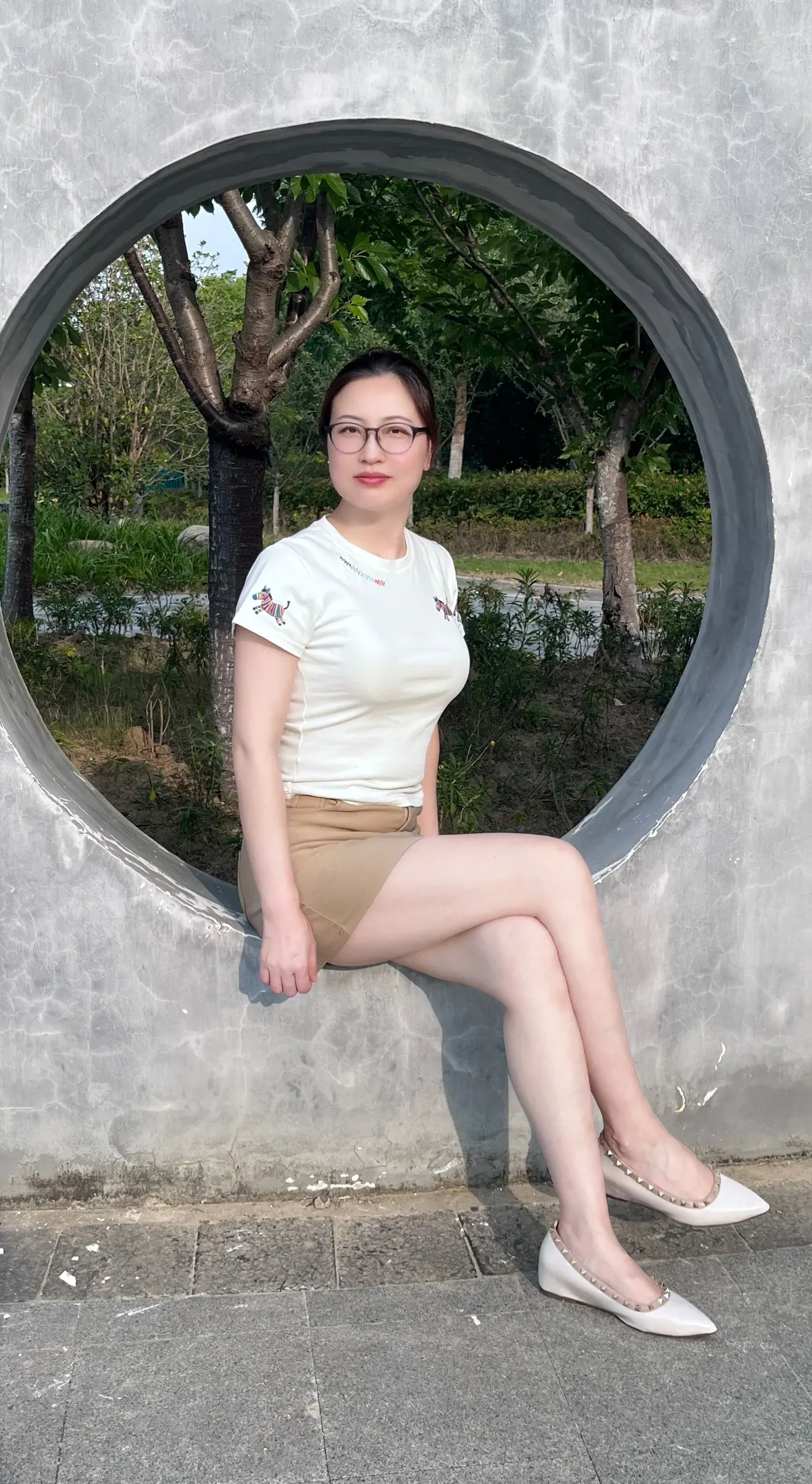 两个没有父母帮衬的人凑在一起，可想而知是要有多辛苦！