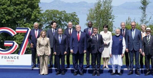 七国集团曾联合发声：朝鲜必须弃核，一颗都不许留。谁能想到仅仅过了 48 小时，G