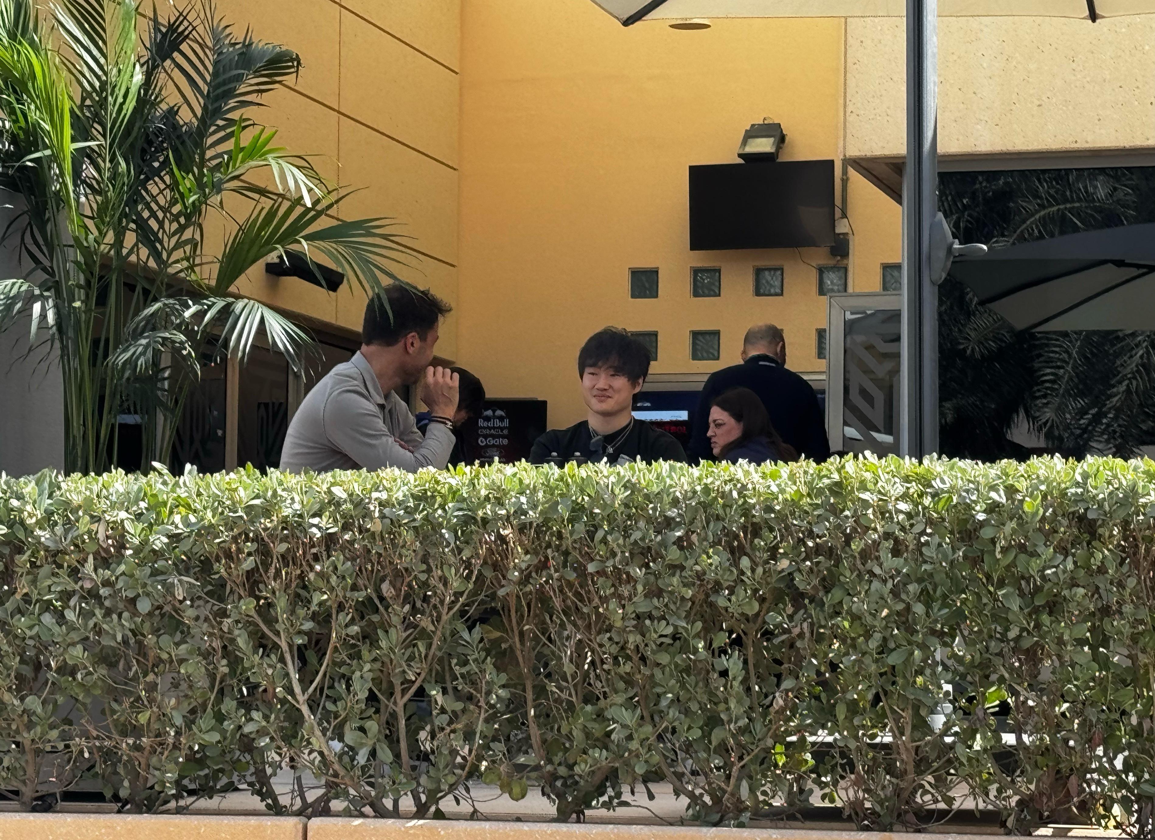 角田今天也在现场，和红牛车队在一起f12026f1季前测试 巴林·Bahrain