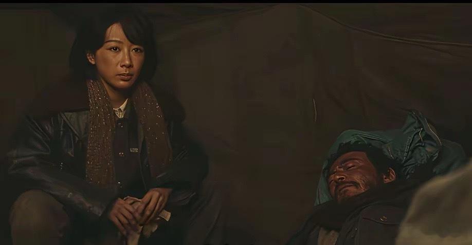 《生命树》白菊还是太年轻了！她低估了盗猎者的恶。白菊坚持法律没错，错就错在她不信