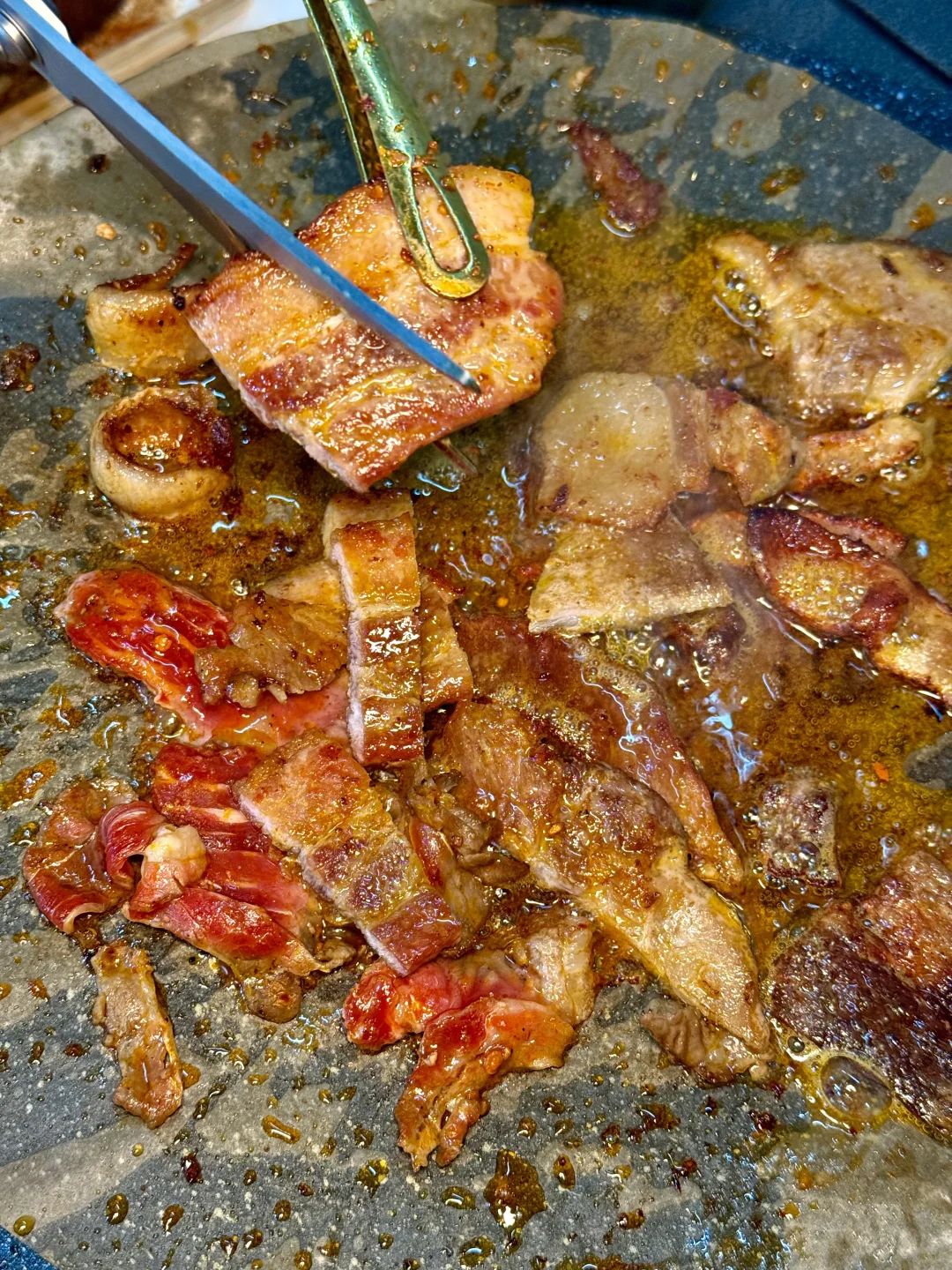 乐山！！！个人觉得很好吃的地摊烤肉！！！