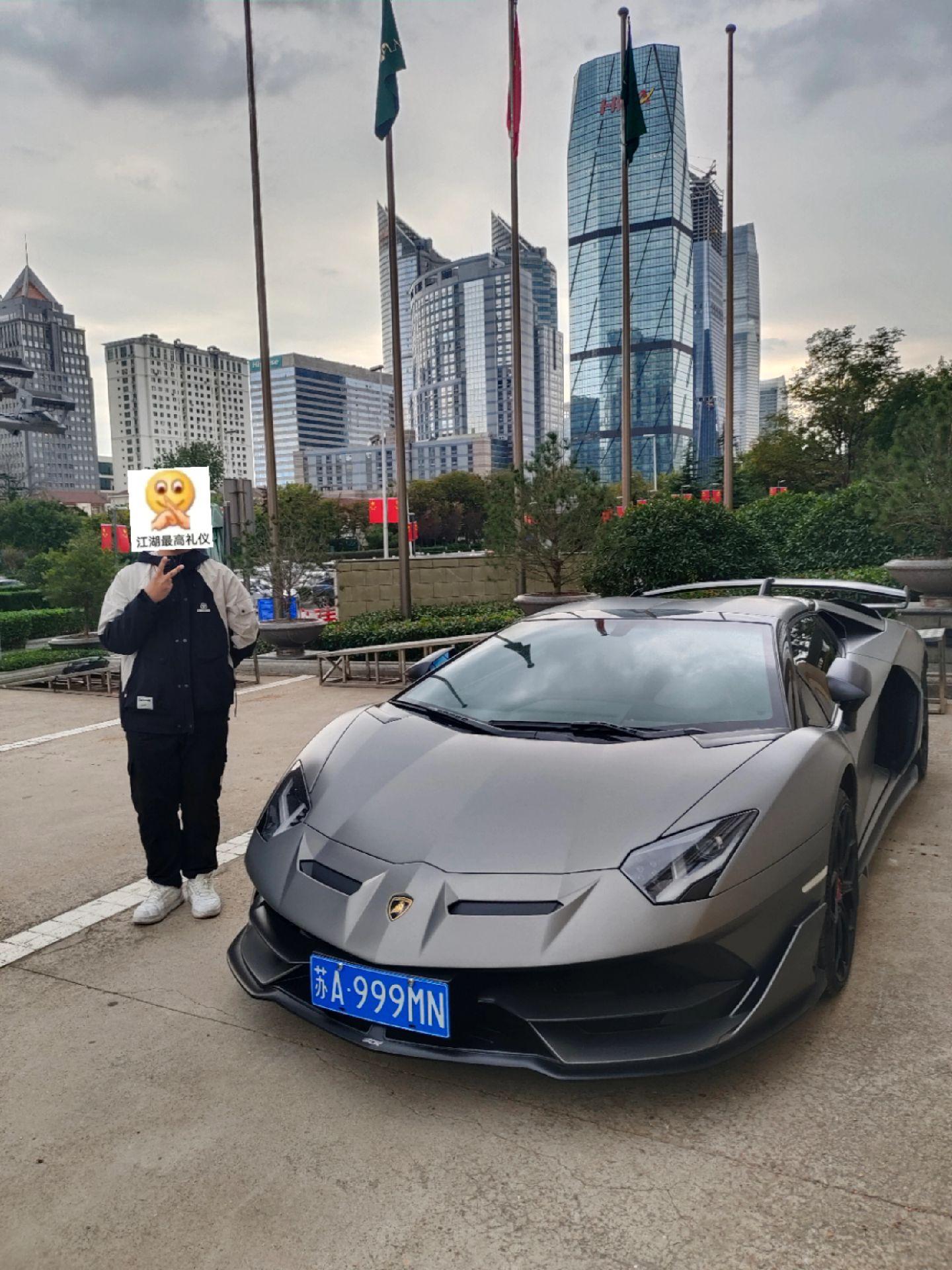 青岛很美，但你更美