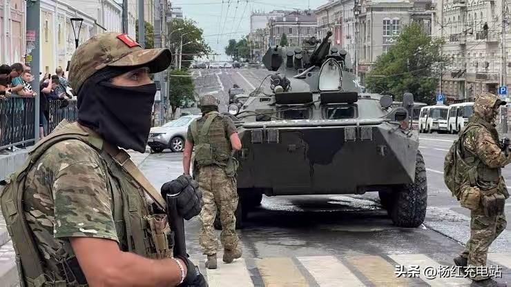 俄军老兵重磅警告！扬言枪口或将对准克里姆林宫，兵变风险真的存在吗？
 
俄乌冲突