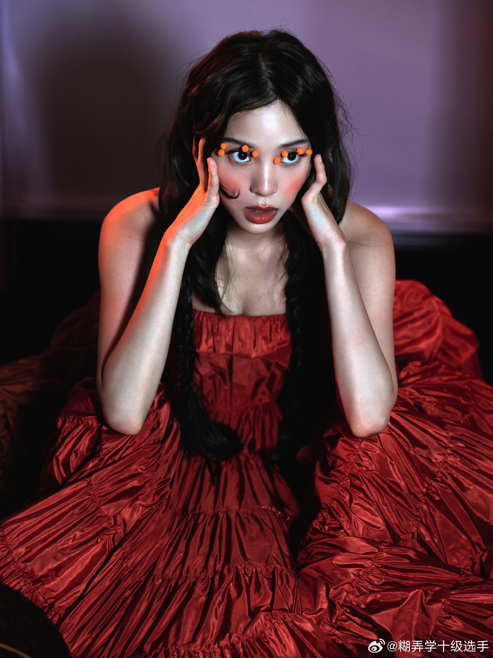 欧阳娜娜VOGUE活动造型美我一大跳 
