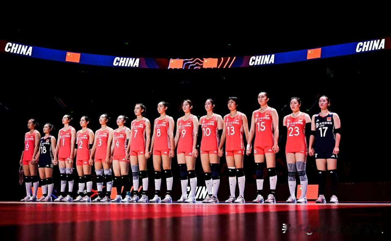 中国🇨🇳 3-0 比利时🇧🇪开门红
中国女排赢得洛杉矶周期首场胜利
▶️