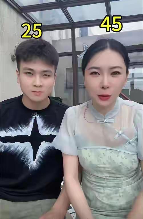 上海亿万富婆七姐的别墅空等：25岁小男友飞新加坡，45岁孕妈泪问百万粉丝，这场跨