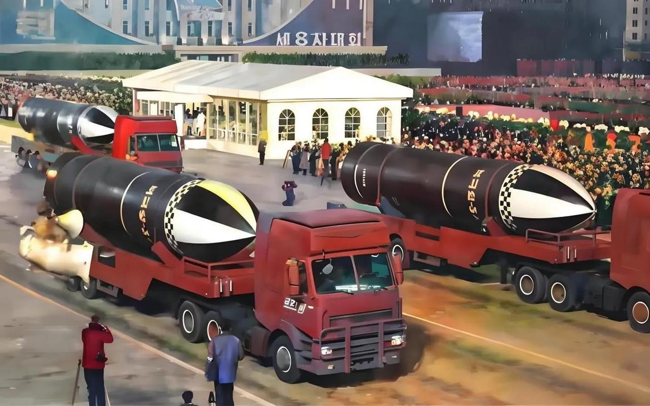 美以联合侵略伊朗，伊朗反击打以色列，打美国驻中东军事基地。卡塔尔、巴林、阿联酋等