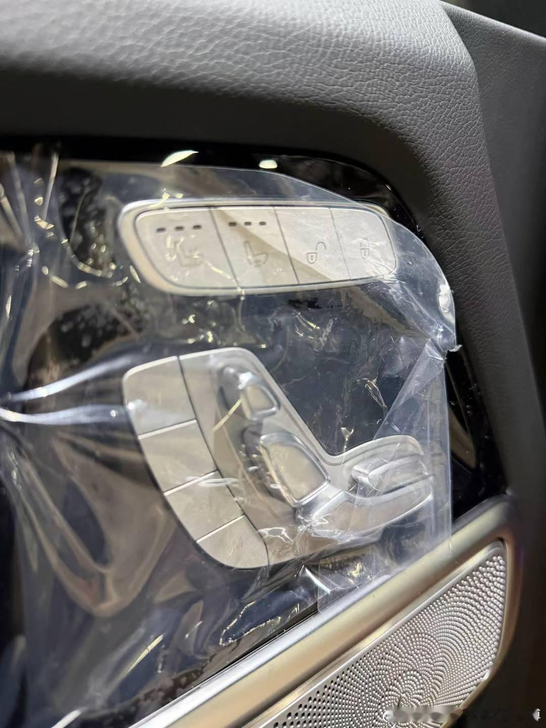 2026款 🇰🇷韩版G63 黑外米内稀缺现货 随时送仓 喜欢您来奔驰g级祝师