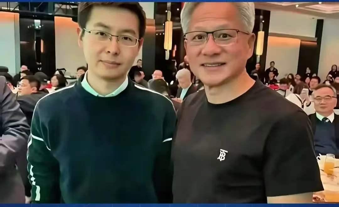 宇树刚过会，英伟达刚牵手，美国法案为何三日内砸来？
6月1号早上八点公告IPO过