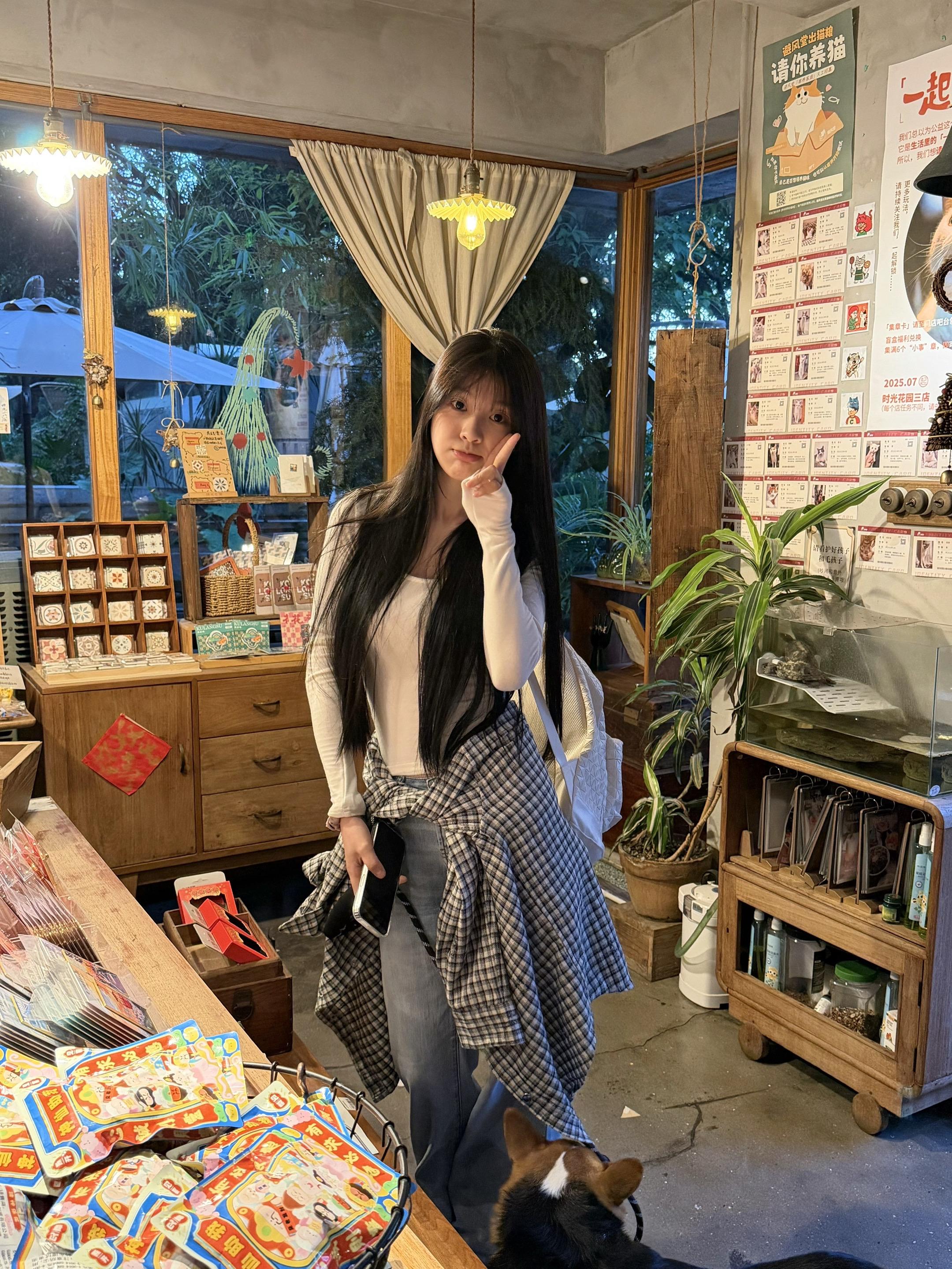 人焦虑没什么不好的 就像蛋挞一样 焦焦的也很好吃