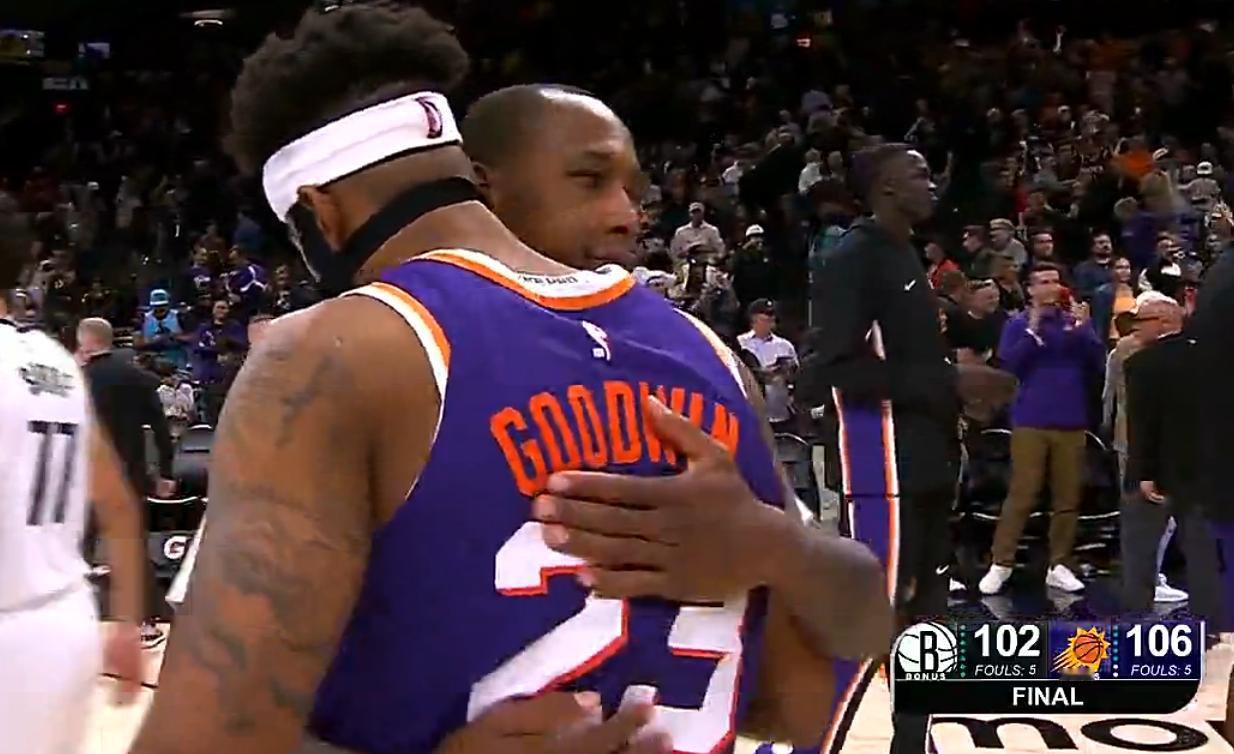 太阳106-102篮网，马威27分，狄龙26分，小波特36分。太阳排名超过森林狼