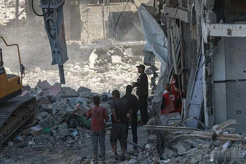 以色列总理下令强力打击加沙停火协议才生效18天，以色列内塔尼亚胡就下令打击加沙，