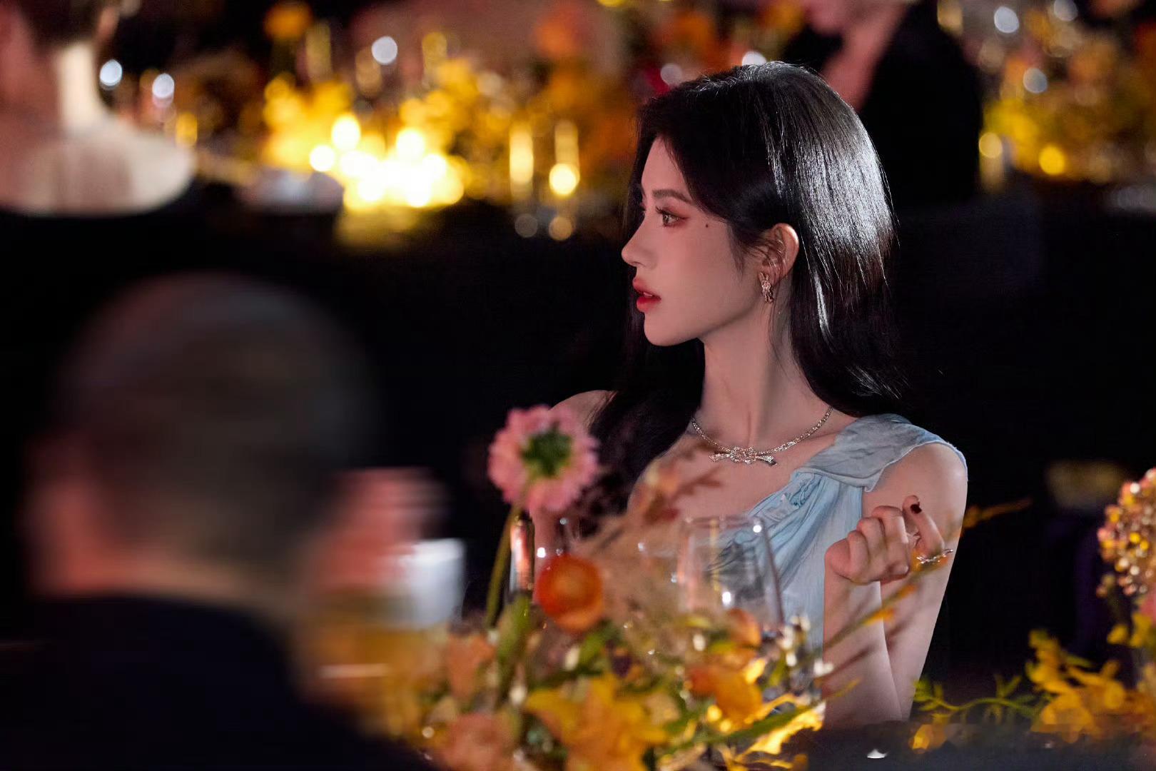 jjy鞠婧祎露芜衣 jjy鞠婧祎姜黎非你阳光明媚 像一缕小太阳＞O＜