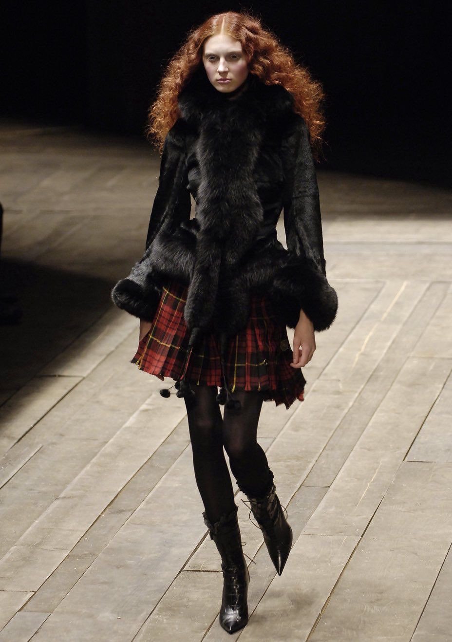 Alexander McQueen Fall Winter 2006 Rtw 
