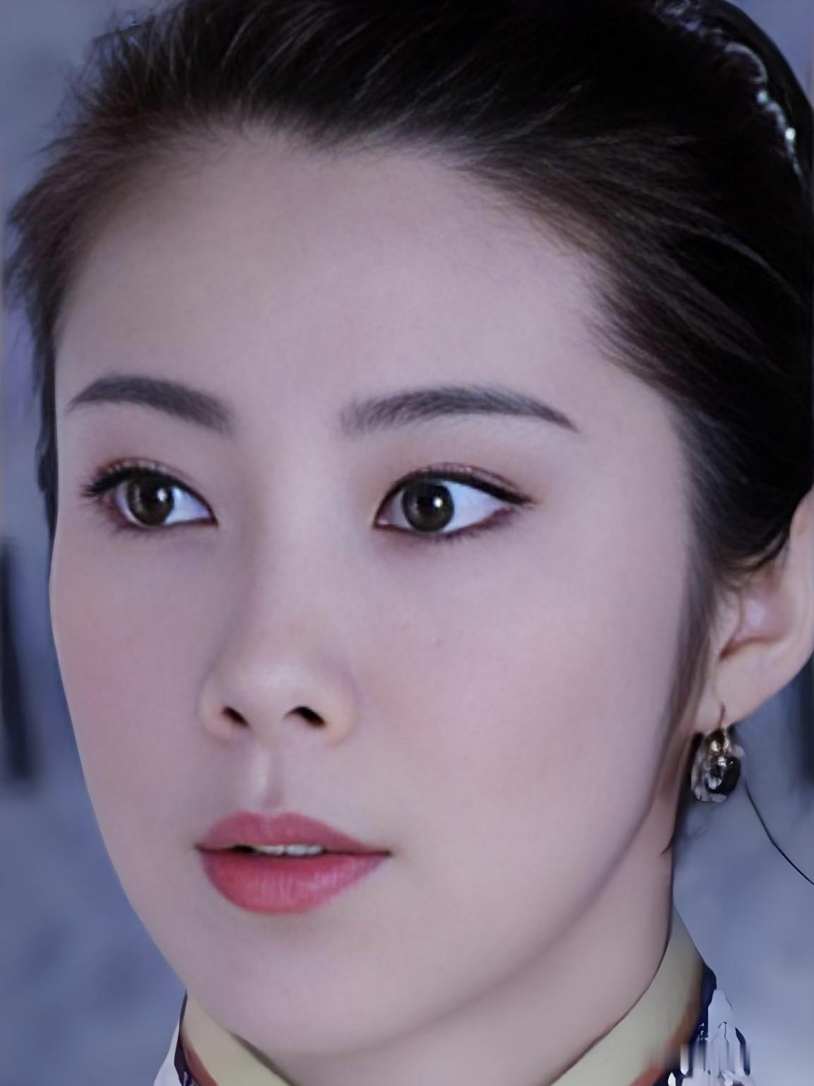 王珂演的抗战剧非常好看[玫瑰][玫瑰][玫瑰][赞][赞][赞][赞][赞]支持