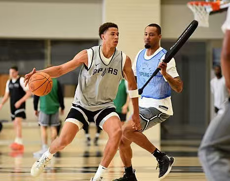 拉沙德刘易斯将成为马刺的球员发展教练，这位NBA著名的空间四，好好带带卡布和文班