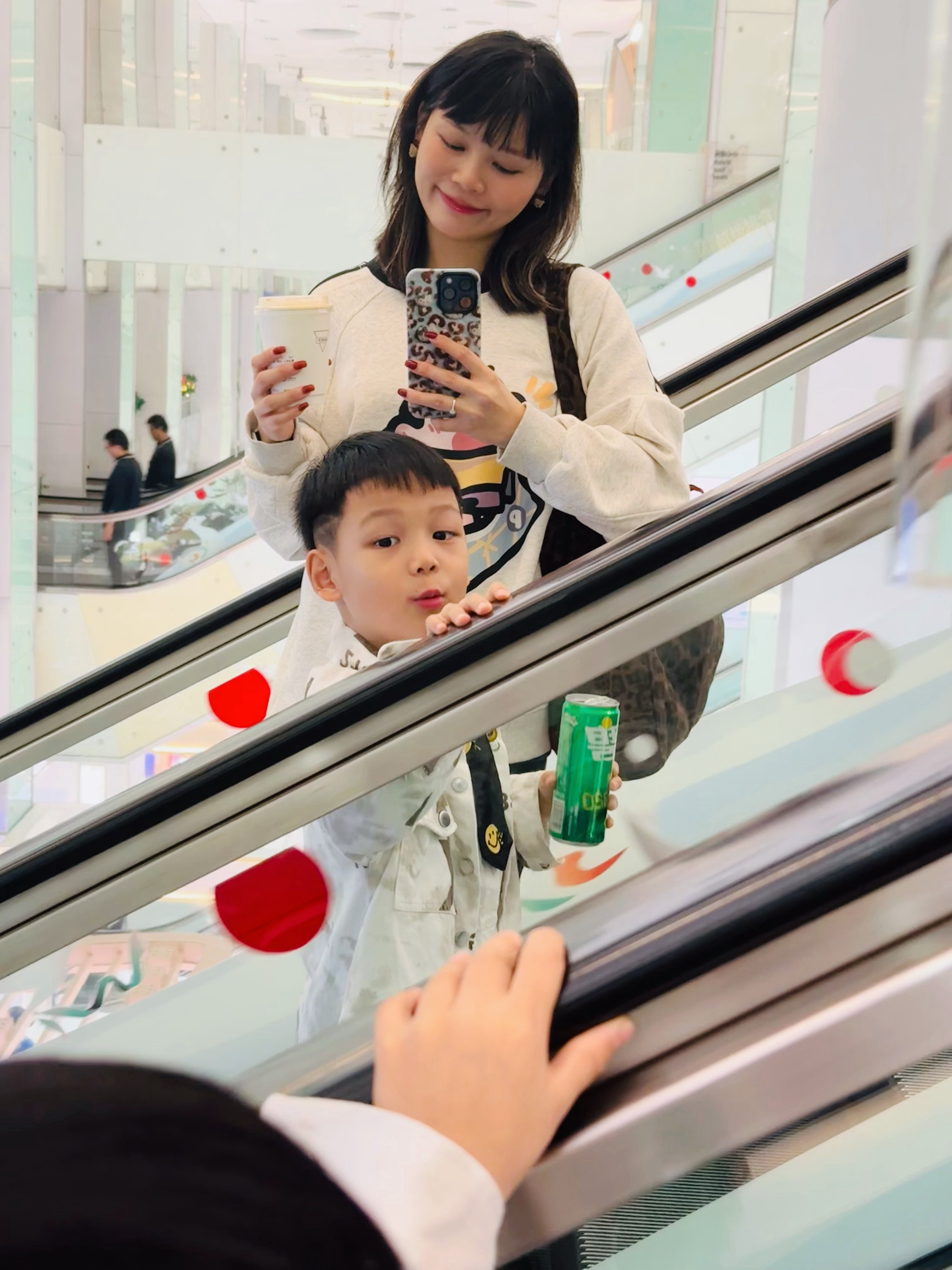 跟儿子约会的一天小朋友慢点长大妈妈要好好记住你的每一个成长阶段安心做妈妈微博亲子