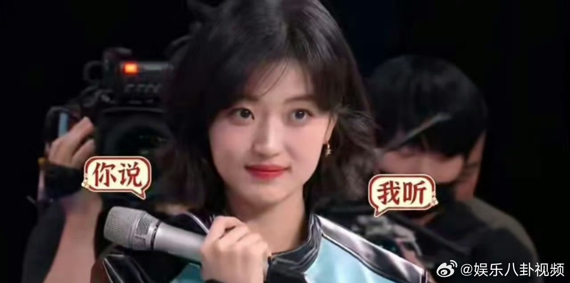 嘱咐有多真，沉默就有多重，氛围感十足。陈飞宇这段沉默更好品了孙千对陈飞宇最深情的