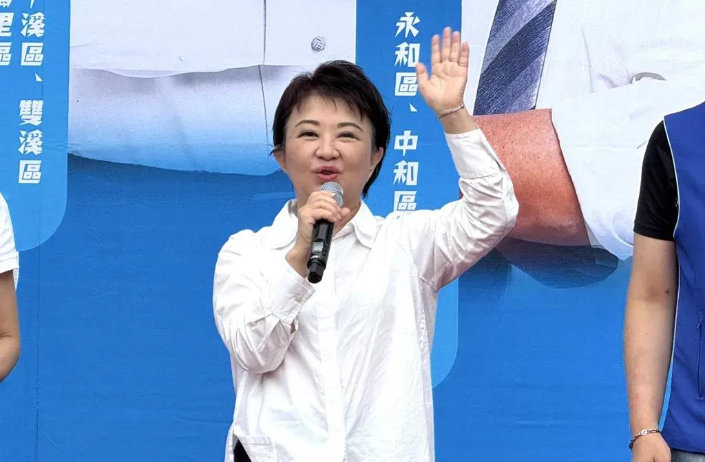 民进党的大罢免彻底得罪岛内地方蓝营执政的县市长，大罢免到了关键时间演变成地方蓝营