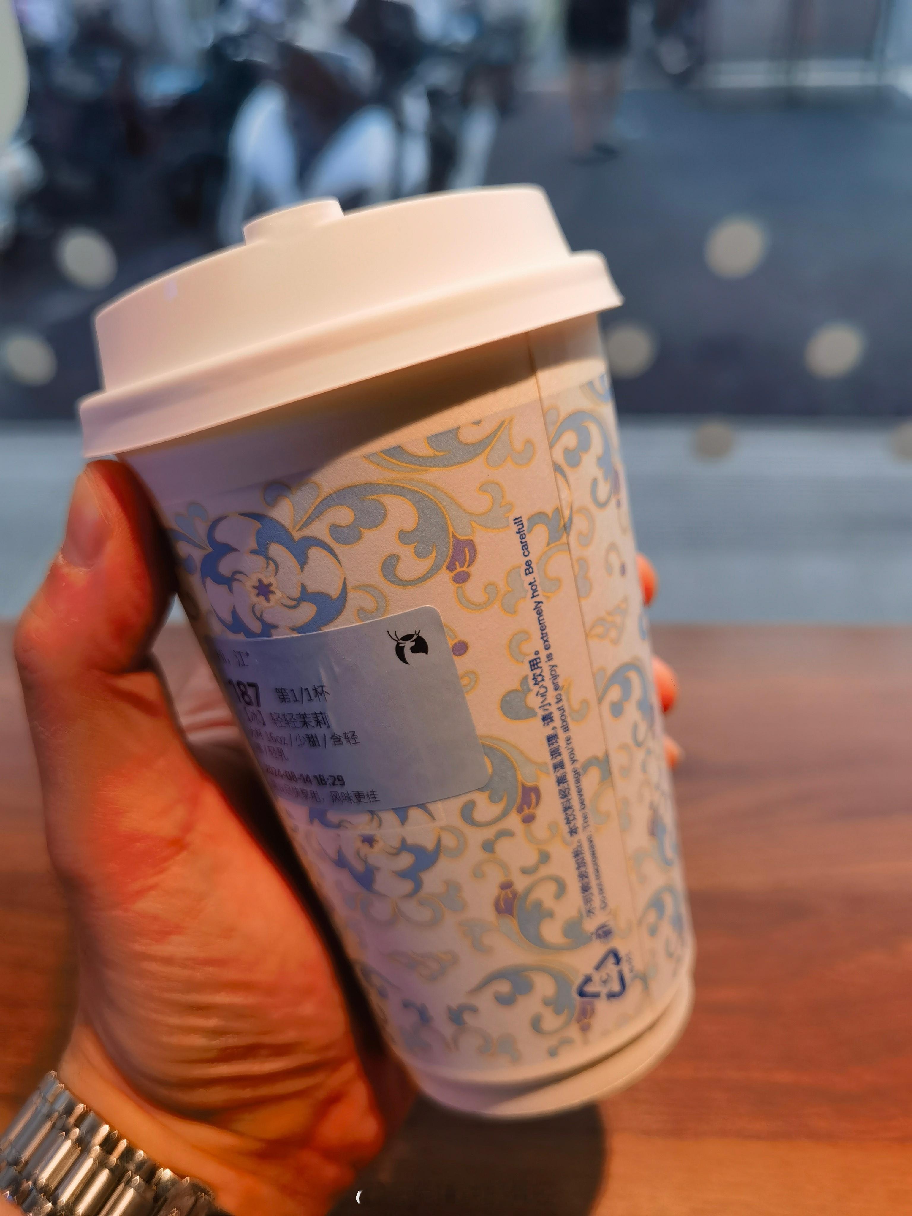 嗓子疼，做一天手术下来又增加左耳听东西像隔着好几堵墙，难不成我也阳了… ​​​