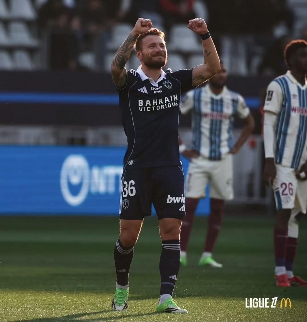 法甲第27轮，巴黎FC主场3:2勒阿弗尔，36岁的因莫比莱打进个人法甲生涯首球，