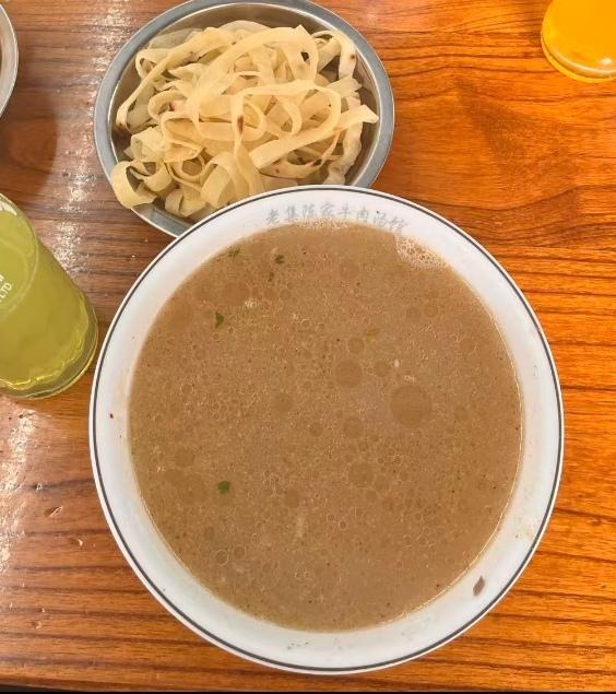 夏天也喝羊汤
