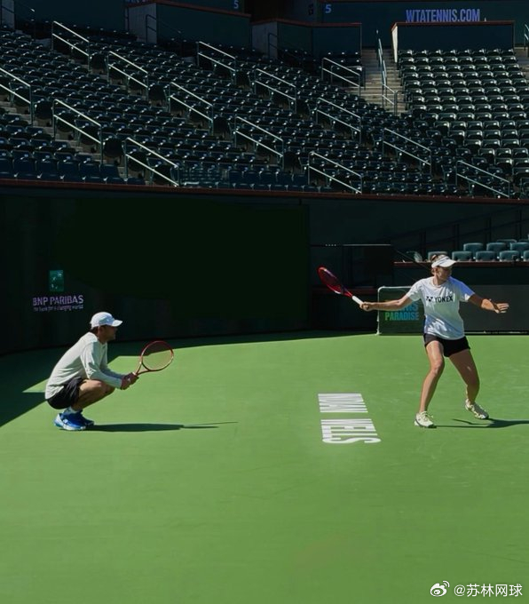 2023印第安维尔斯冠军莱巴金娜已经开始了训练，ACE女王登场了。莱巴金娜