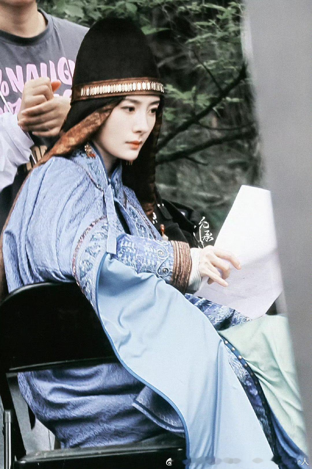 粉丝修那种饭拍就是2.3.4这种 