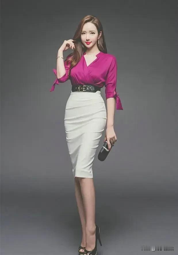 你见过美女身材好的背影多吗 完美身材美背景