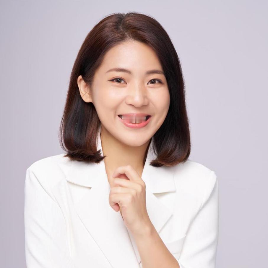 5月6日下午，韩国瑜第4度召集朝野协商“军购特别条例”，会前，国民党立委徐巧芯表
