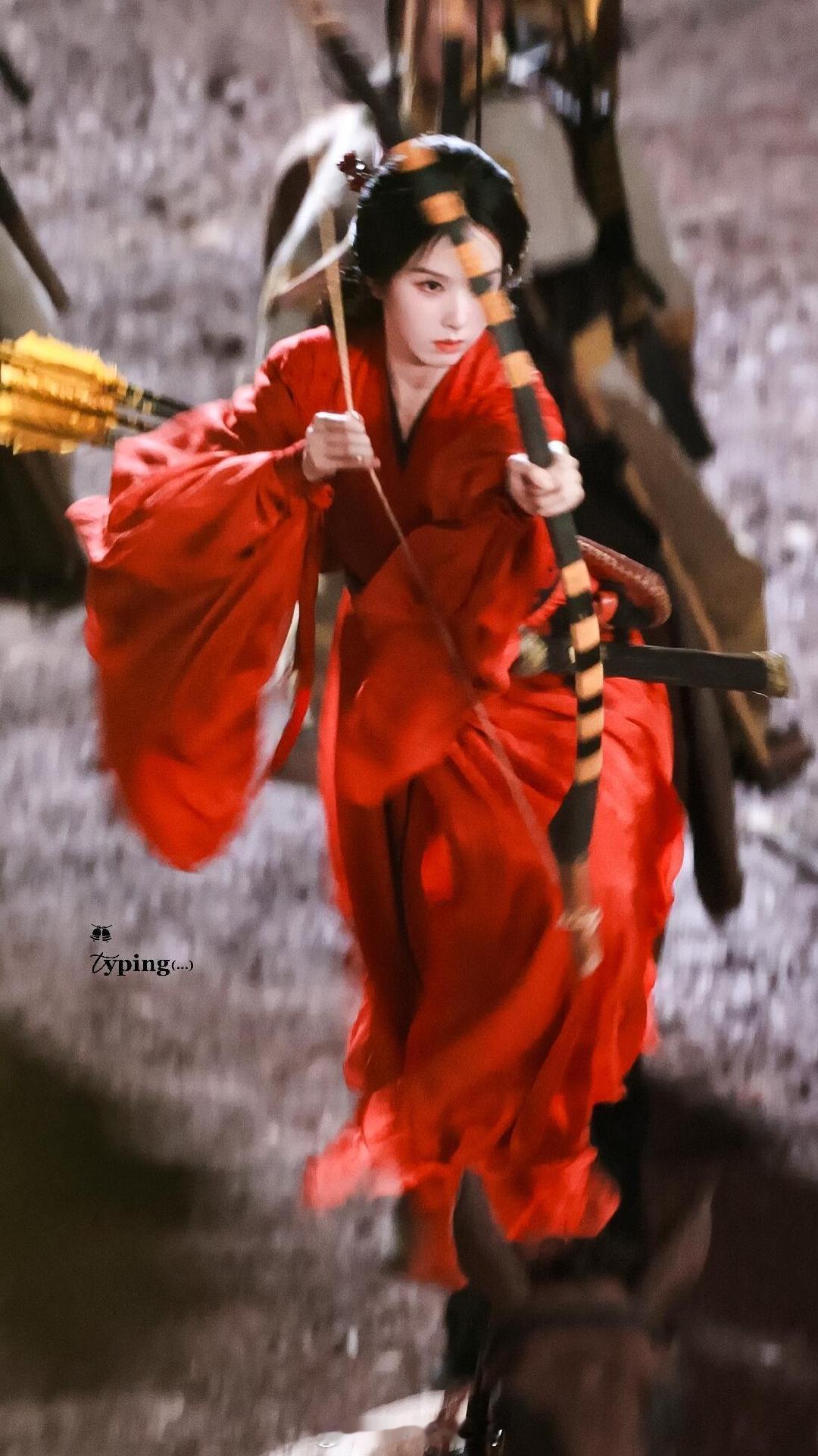 陈都灵楚朝飞身射箭路透！ ​​​