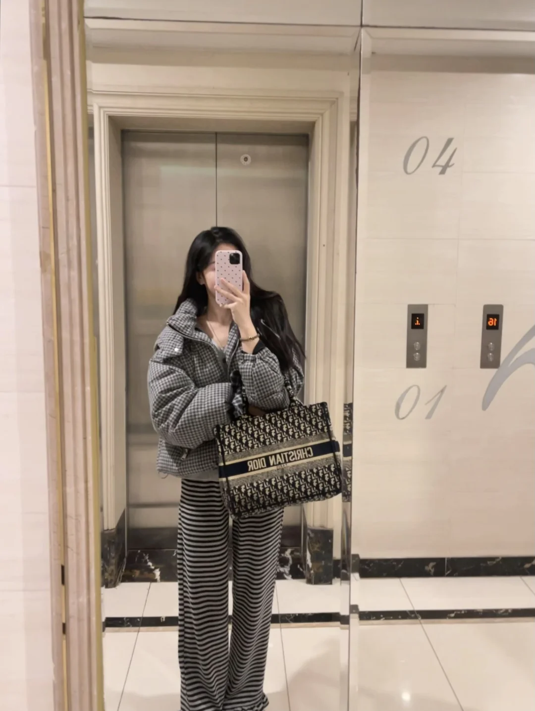 下班咯 一组live