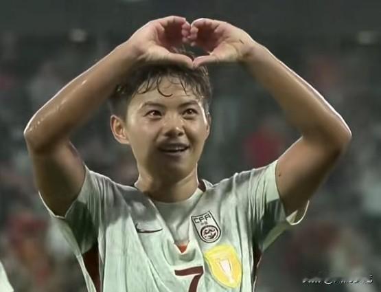 亚洲杯小组赛中国女足是隐藏最深的一支队伍，在前两轮比赛中，没有大比分争胜的欲望，